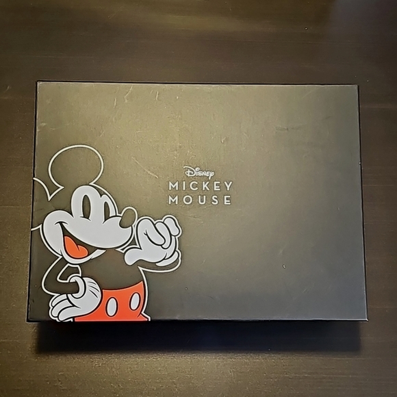 Disney Mickey Mouse 3 Piece Set with Mini Backpack, ID Card Wallet & Keychain - Picture 2 of 2